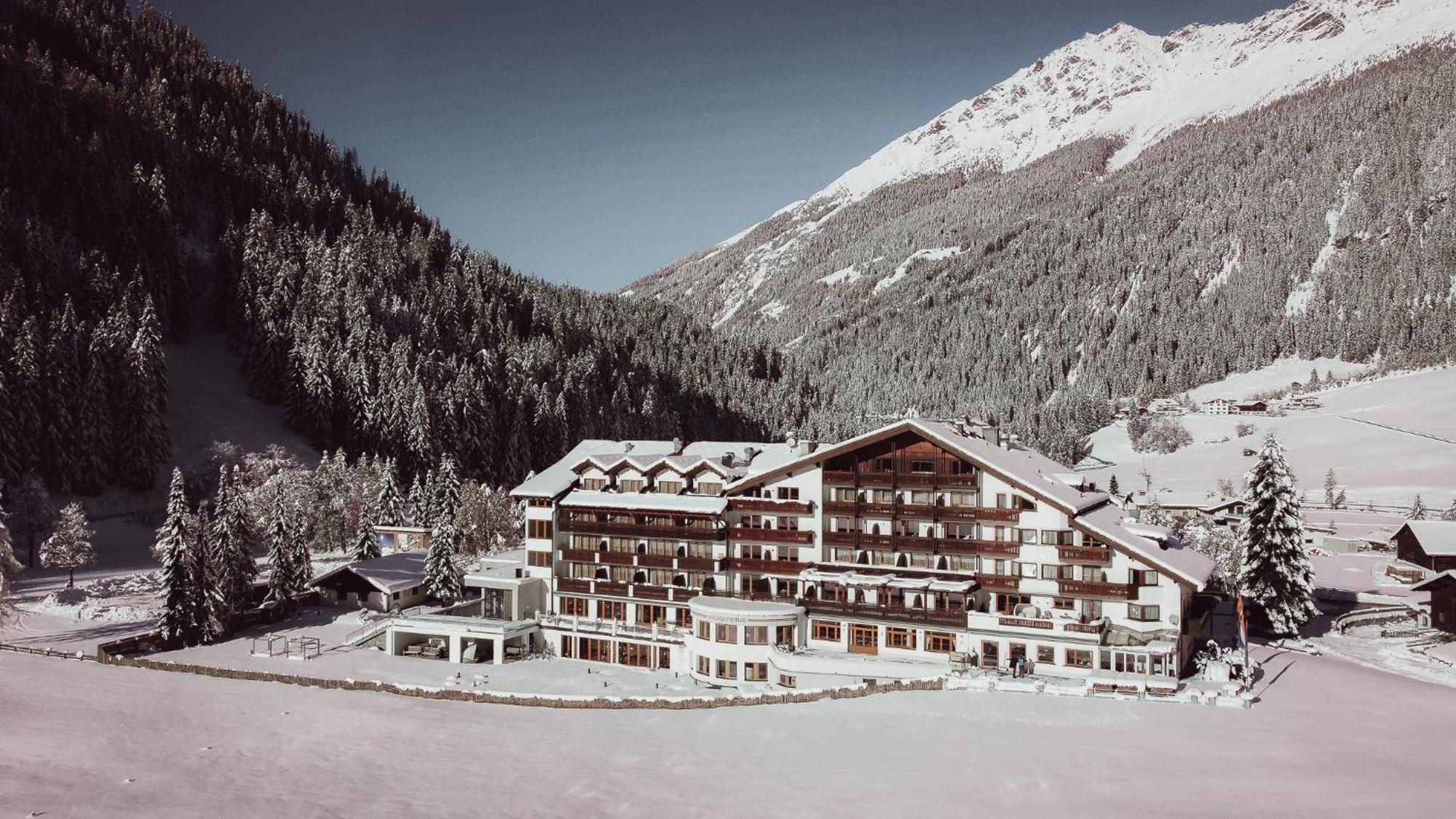 קאונרטל Hotel Weisseespitze מראה חיצוני תמונה