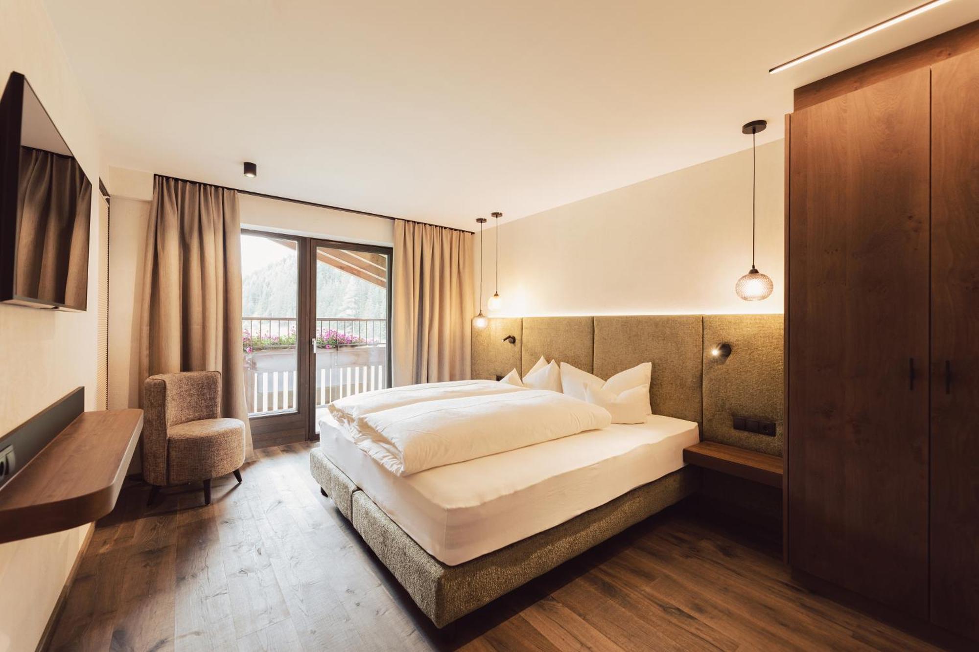 קאונרטל Hotel Weisseespitze מראה חיצוני תמונה