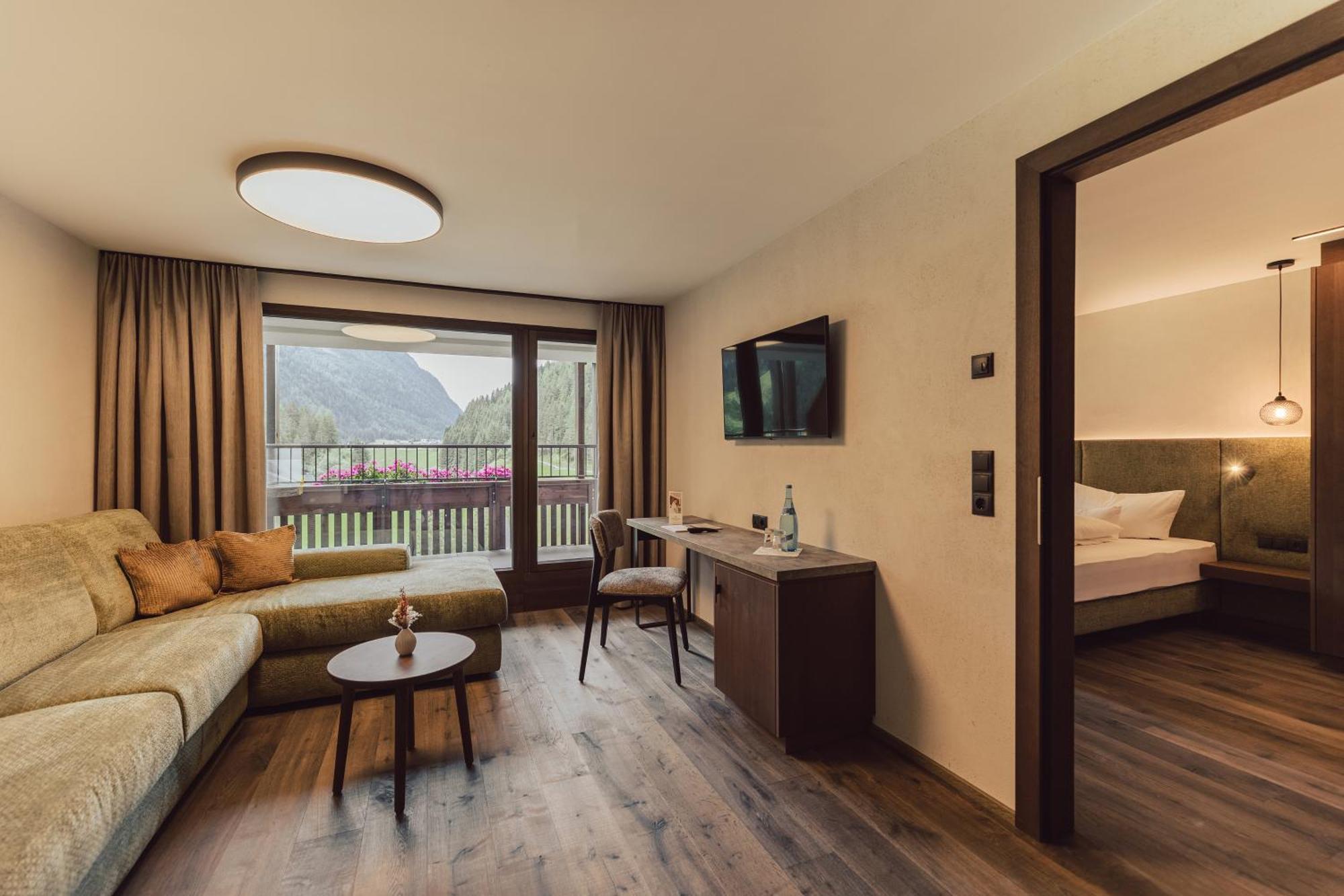 קאונרטל Hotel Weisseespitze מראה חיצוני תמונה